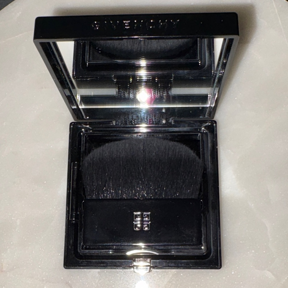 Givenchy Setting Powder PRISME LIBRE - Picture 2 of 4
